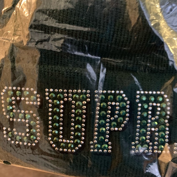 Supreme beanie hat - Picture 3 of 3